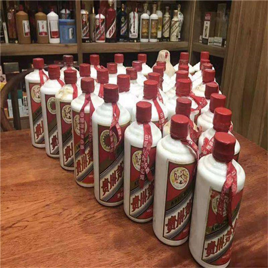 杜尔伯特80年茅台酒回收多少钱哪里有回收?